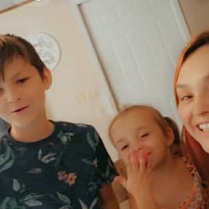 Meet your Posher, Davada